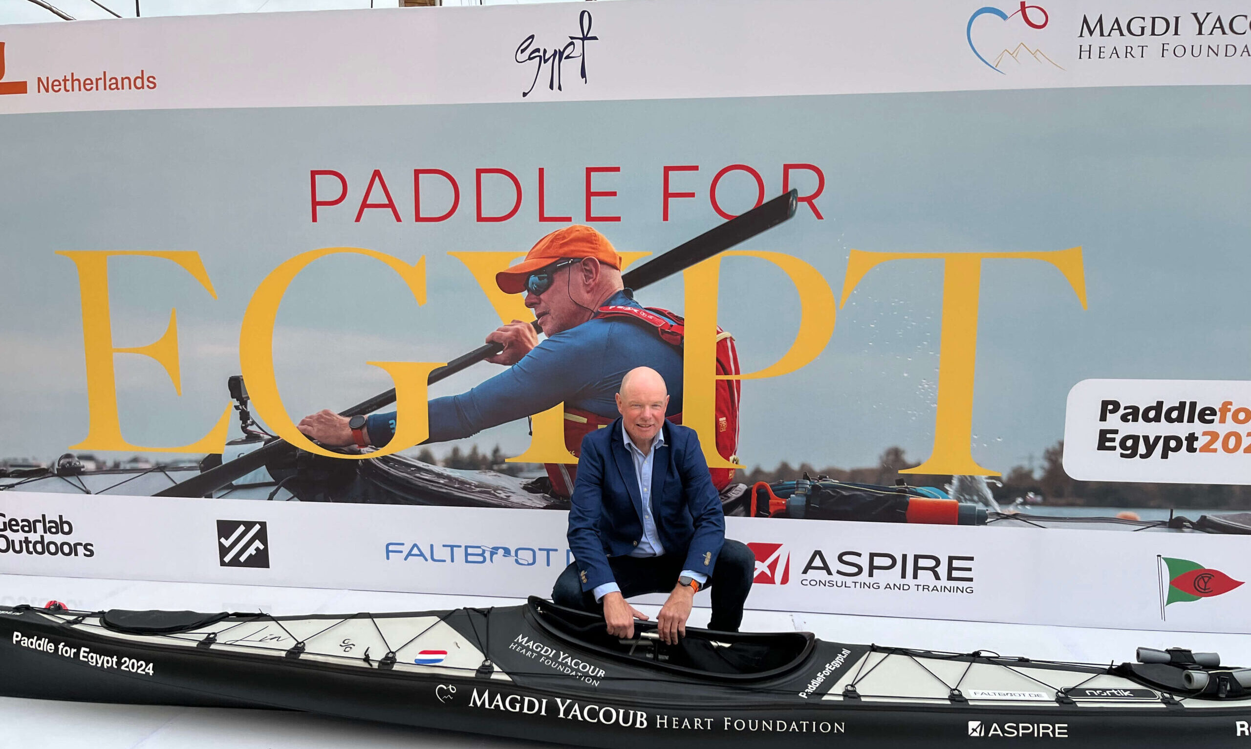 Rob van der Aar Paddle for Egypt